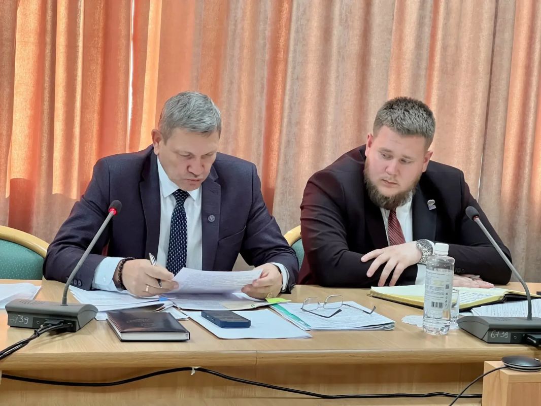 На рабочей группе Комитета по здравоохранению и социальной защите рассмотрены вопросы формирования предварительных данных и планируемых расходных обязательств Республики Алтай на 2027 год и плановый период 2028–2029 годов На рабочей группе Комитета по здравоохранению и социальной защите рассмотрены вопросы формирования предварительных данных и планируемых расходных обязательств Республики Алтай на 2027 год и плановый период 2028–2029 годов