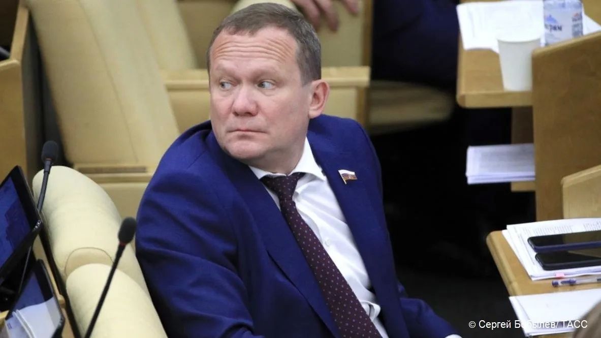 Сенатором от Заксобрания Алтайского края вновь назначили Виктора Зобнева, который уже занимал этот пост в предыдущем созыве