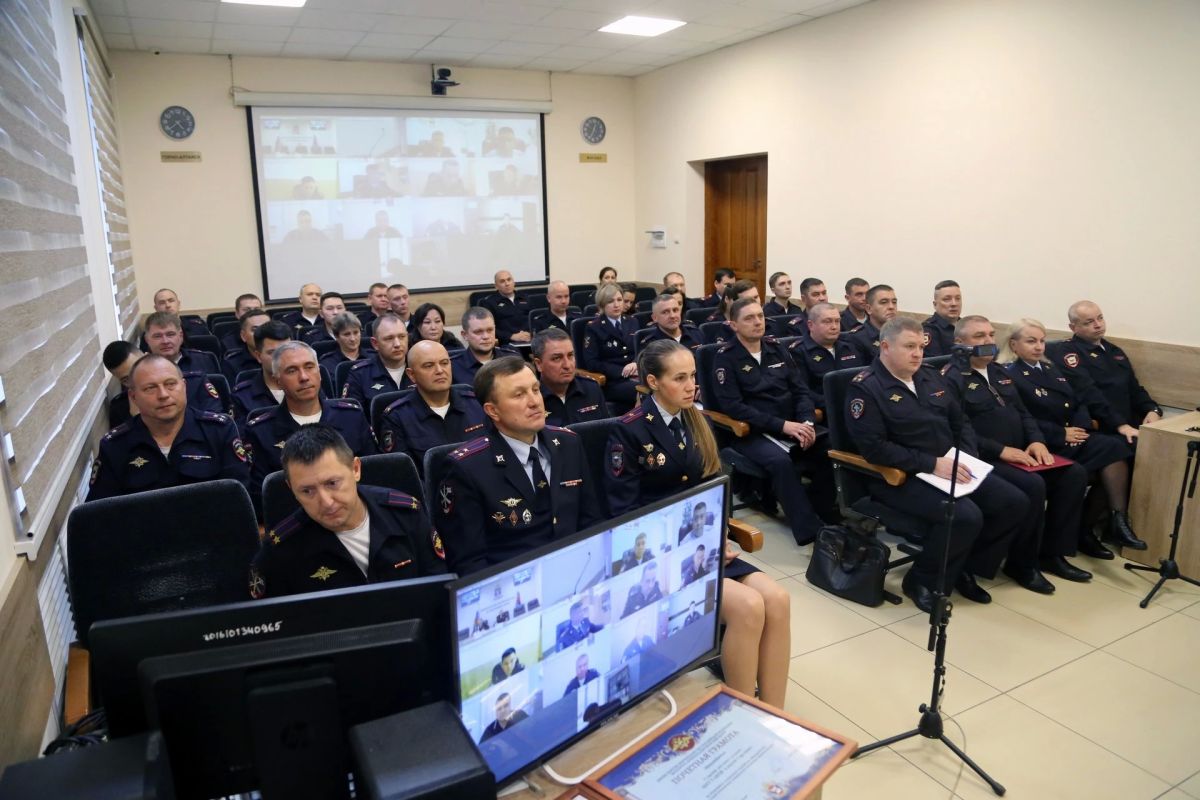 Начальник Экспертно-криминалистического центра МВД России Вадим Казьмин посетил Республику Алтай с рабочей поездкой Начальник Экспертно-криминалистического центра МВД России Вадим Казьмин посетил Республику Алтай с рабочей поездкой