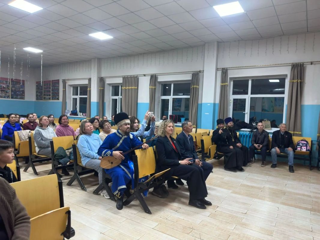 Проект «Спасительный Восток» в Западной Монголии: более 1500 участников в Ульгие и Гоби-Алтае Проект «Спасительный Восток» в Западной Монголии: более 1500 участников в Ульгие и Гоби-Алтае