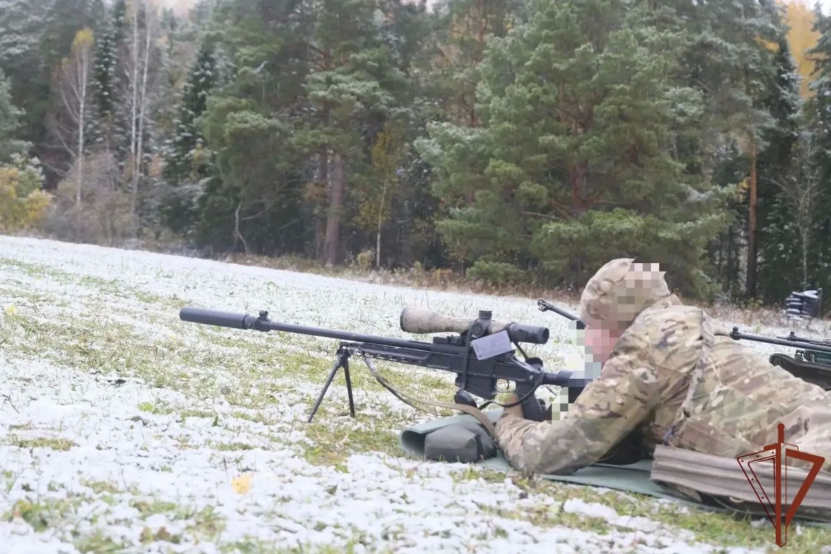 Снайперов Сибирского округа Росгвардии наградили по итогам межрегиональных соревнований в Республике Алтай