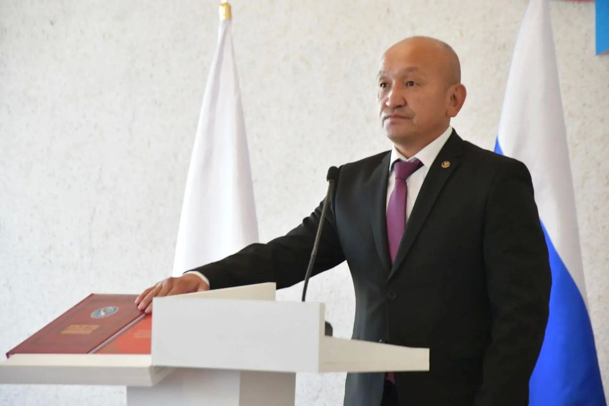 Рустам Байдалаков вступил в должность главы Онгудайского района