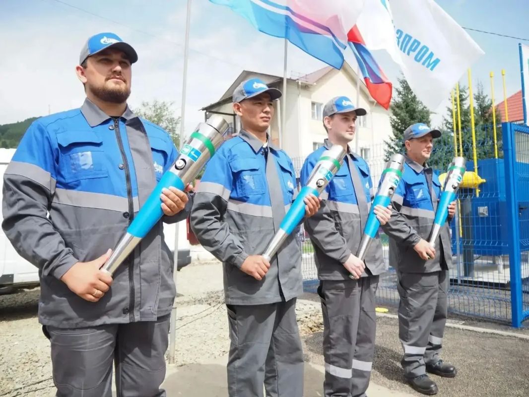 В ходе реорганизации активов Группы «Газпром межрегионгаз» в сибирских регионах ООО «Газпром межрегионгаз Новосибирск» вошло в состав ООО «Газпром газораспределение Сибирь» В ходе реорганизации активов Группы «Газпром межрегионгаз» в сибирских регионах ООО «Газпром межрегионгаз Новосибирск» вошло в состав ООО «Газпром газораспределение Сибирь»