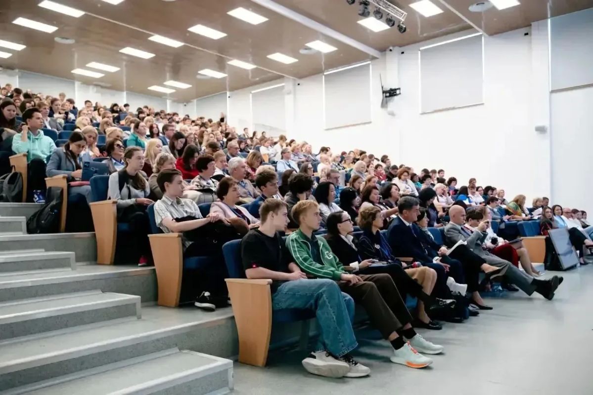 Преподаватели ГАГУ прошли обучение по денежно-кредитной политике Преподаватели ГАГУ прошли обучение по денежно-кредитной политике