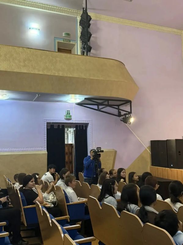 Второму молодежному фестивалю КВН быть! Второму молодежному фестивалю КВН быть!