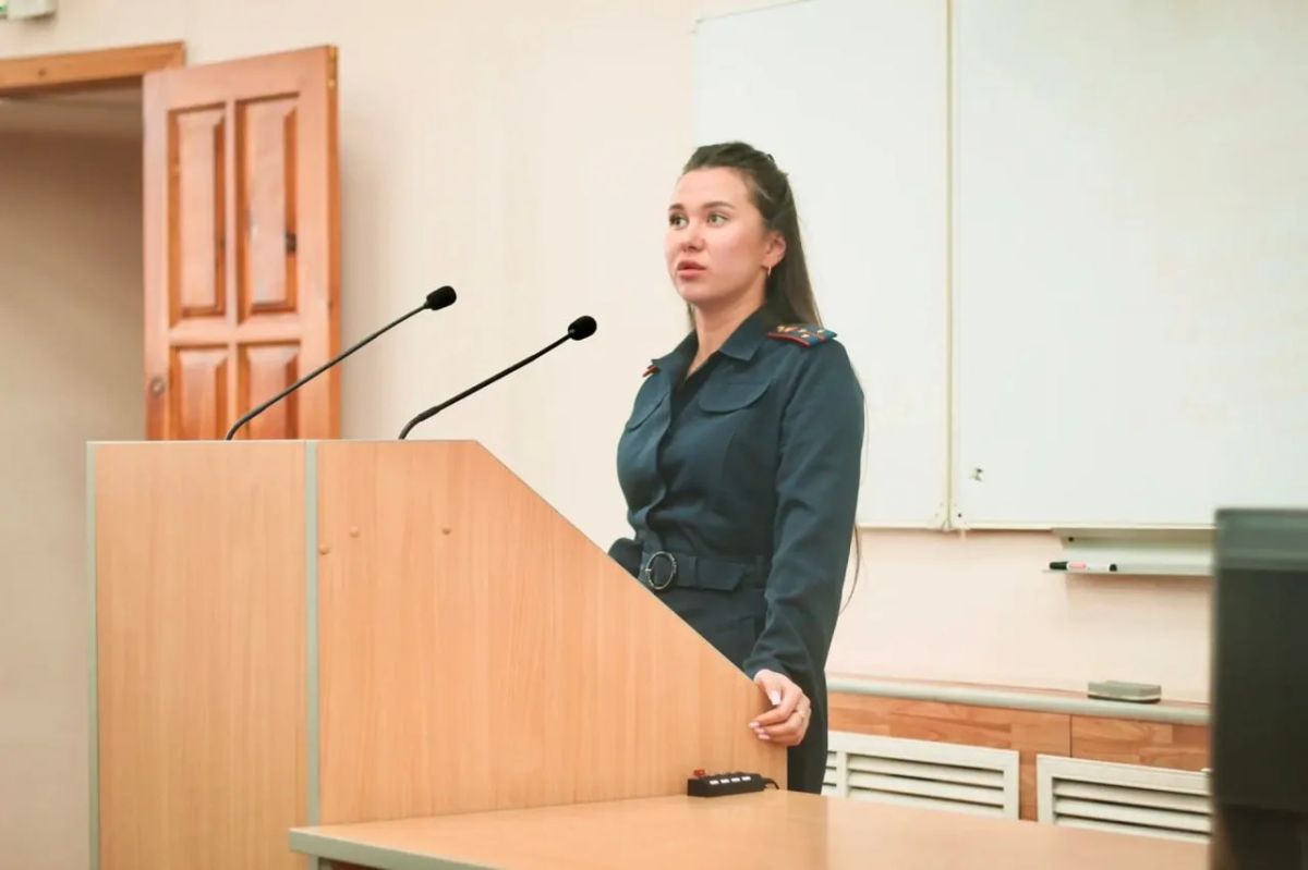 В Горно-Алтайском государственном университете прошла адаптационная встреча первокурсников с сотрудниками Госавтоинспекции В Горно-Алтайском государственном университете прошла адаптационная встреча первокурсников с сотрудниками Госавтоинспекции