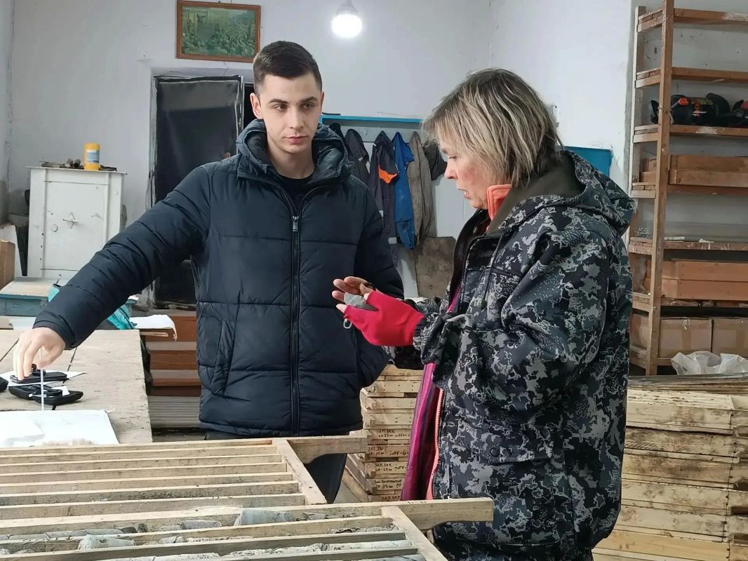 Продолжаем наши «вести с полей» Продолжаем наши «вести с полей»