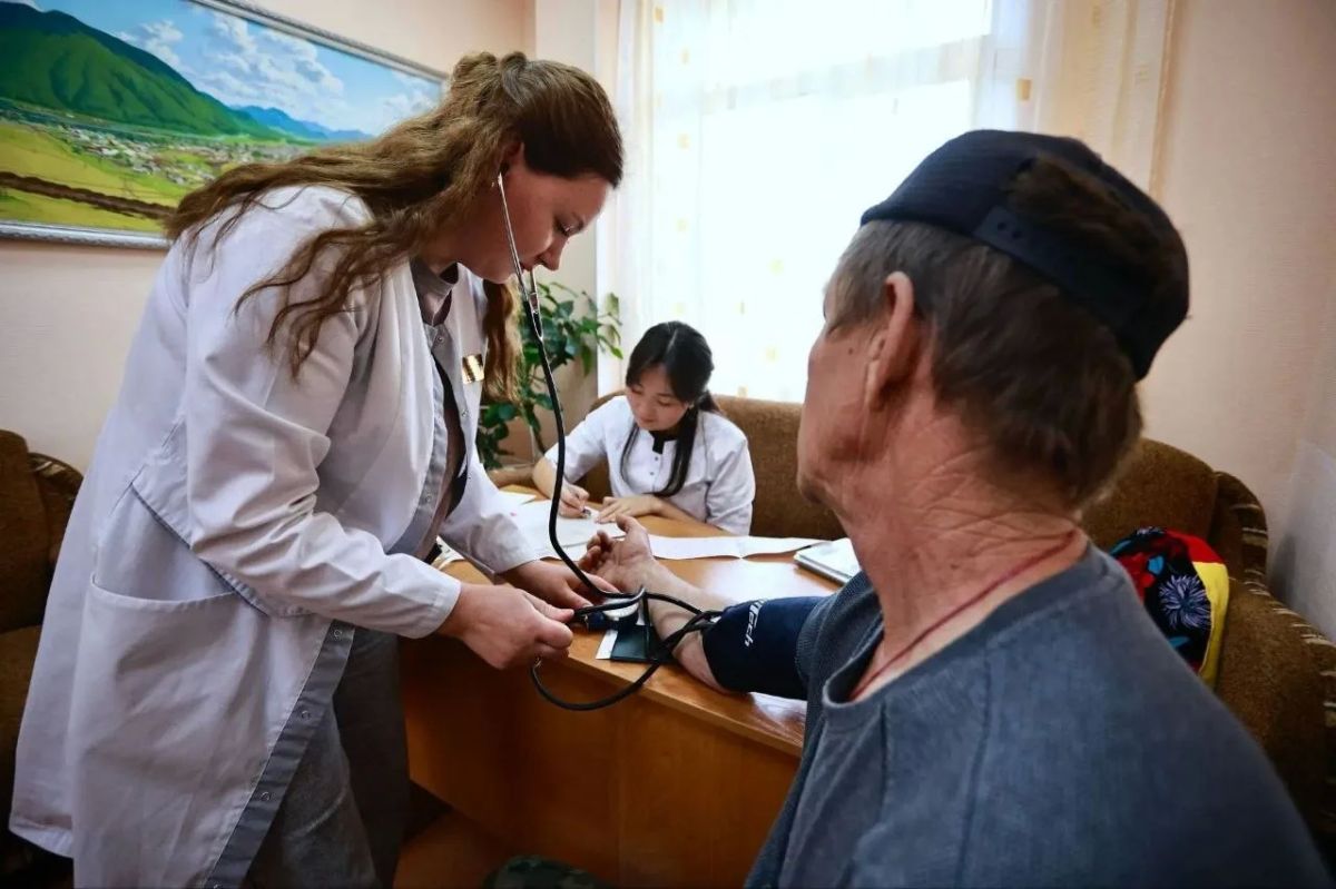 Почти 6 тыс. жителей Республики Алтай принял автопоезд «Здоровье» в этом году — более 5,8 тыс Почти 6 тыс. жителей Республики Алтай принял автопоезд «Здоровье» в этом году — более 5,8 тыс