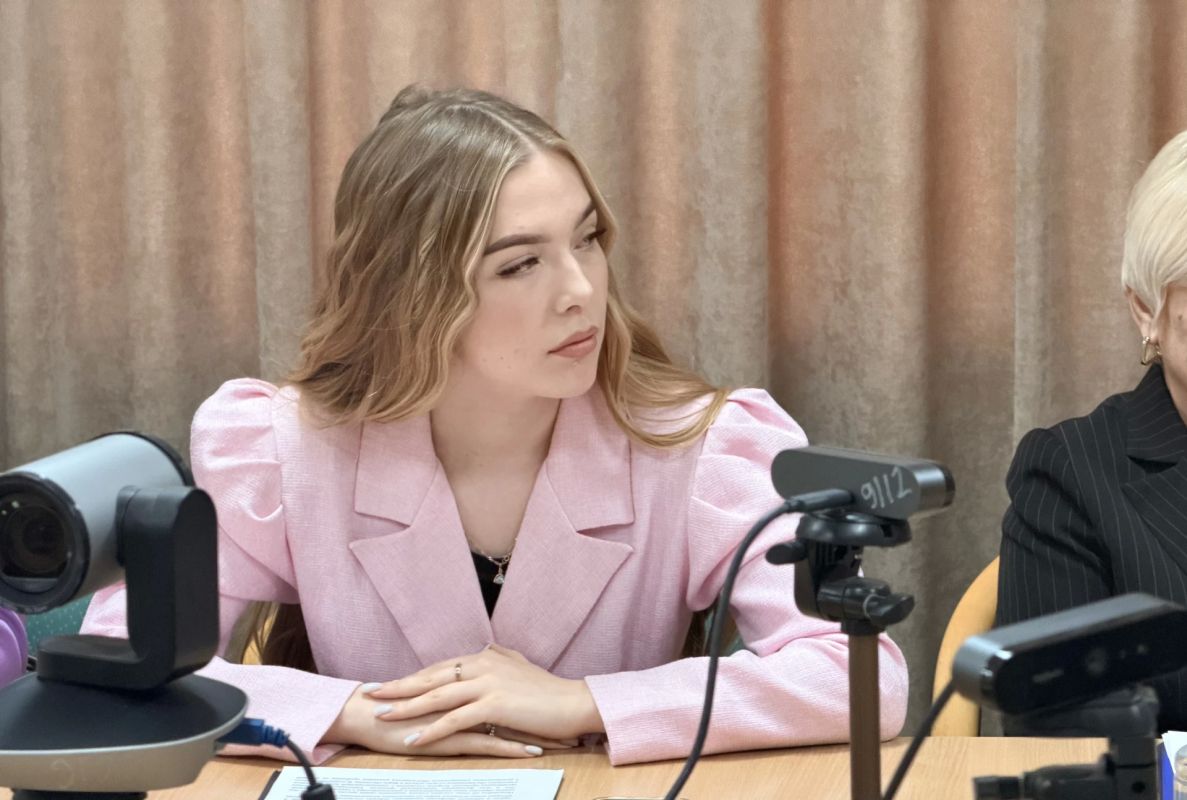 Молодежная среда как школа гражданской активности: итоги совещания Молодежная среда как школа гражданской активности: итоги совещания