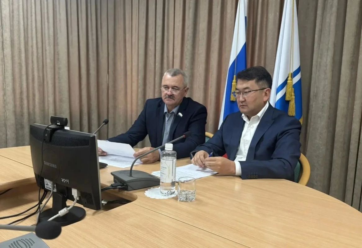 Предложения по регулированию численности медведя внесены в рекомендации круглого стола Предложения по регулированию численности медведя внесены в рекомендации круглого стола