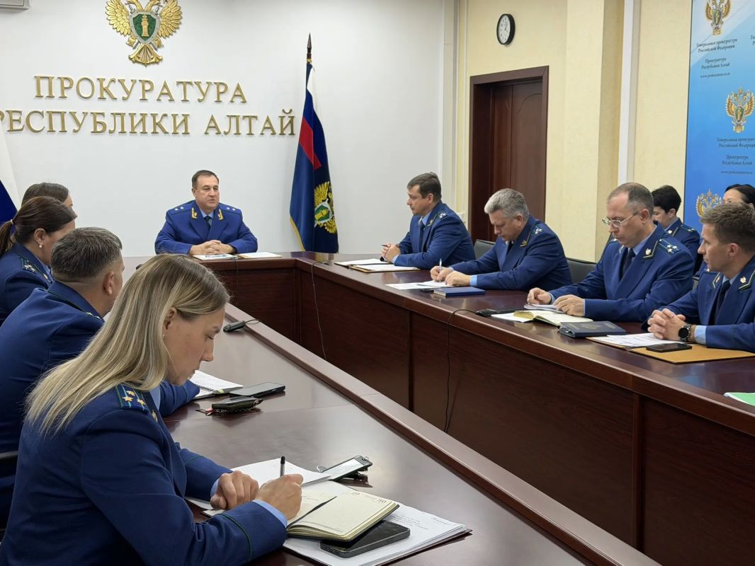В прокуратуре Республики Алтай состоялось заседание коллегии по вопросам противодействия коррупции В прокуратуре Республики Алтай состоялось заседание коллегии по вопросам противодействия коррупции