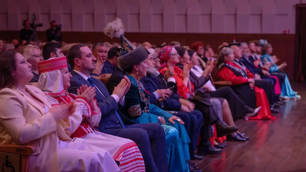Наши земляки — среди победителей окружного этапа премии «ГОРДОСТЬ НАЦИИ – 2026» в номинации «Родные языки народов России» Наши земляки — среди победителей окружного этапа премии «ГОРДОСТЬ НАЦИИ – 2026» в номинации «Родные языки народов России»
