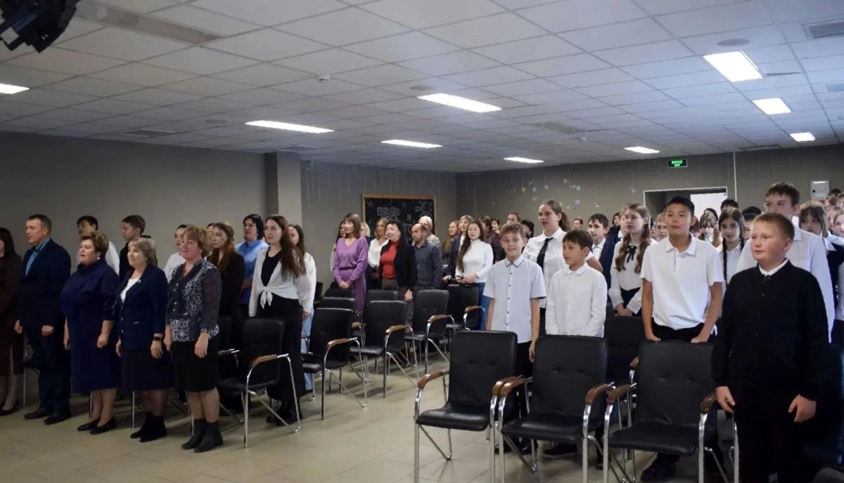 По Народной программе «Единой России»: в Усть-Коксинской школе открылись агротехнологические классы По Народной программе «Единой России»: в Усть-Коксинской школе открылись агротехнологические классы