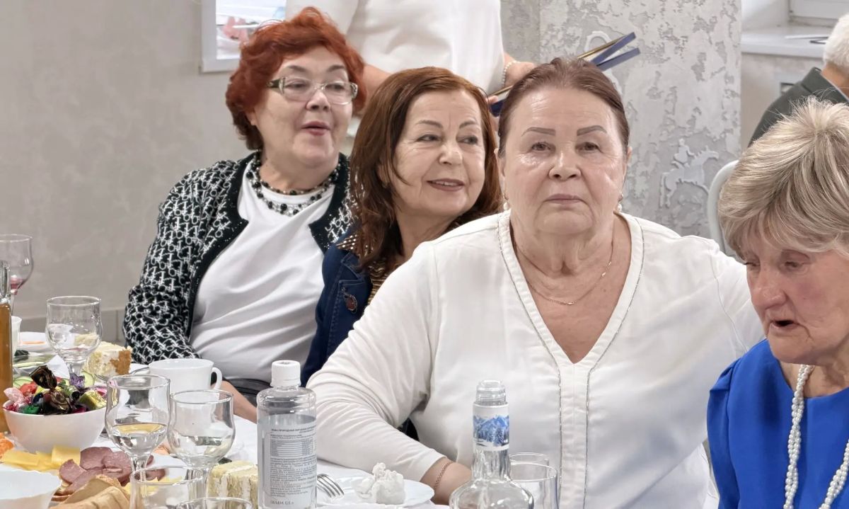 В октябре по всей стране традиционно проходит месячник пожилого человека – время особого внимания к людям старшего поколения, их труду, мудрости и богатому жизненному опыту В октябре по всей стране традиционно проходит месячник пожилого человека – время особого внимания к людям старшего поколения, их труду, мудрости и богатому жизненному опыту