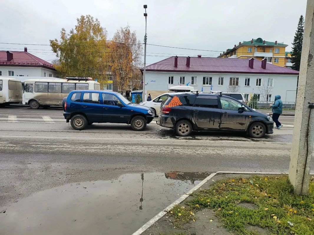 Сводка дорожно-транспортных происшествий за прошедшие выходные Сводка дорожно-транспортных происшествий за прошедшие выходные