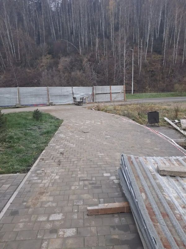 От подписчика. Набережная в районе Голубого Алтая красивая и облагороженная территория, является излюбленным местом отдыха и прогулок у горожан От подписчика. Набережная в районе Голубого Алтая красивая и облагороженная территория, является излюбленным местом отдыха и прогулок у горожан