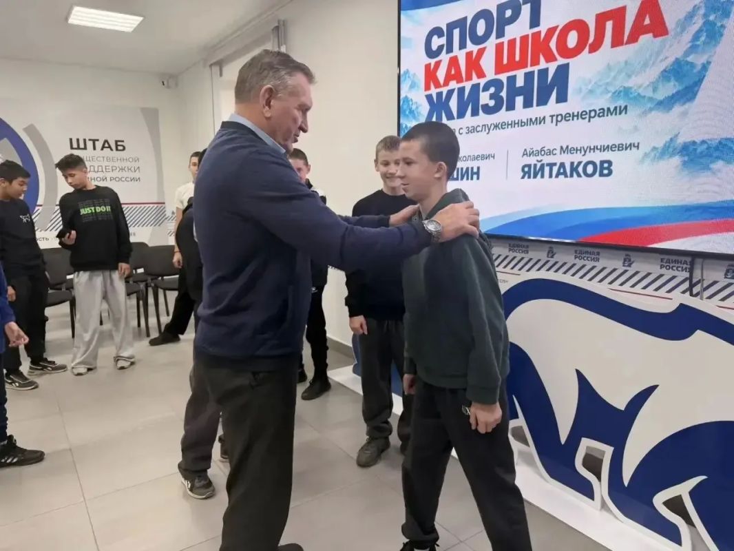 В Республике Алтай прошла встреча юных спортсменов с заслуженными наставниками В Республике Алтай прошла встреча юных спортсменов с заслуженными наставниками