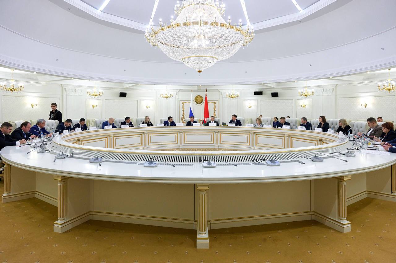 Александр Прокопьев: В рамках VII заседания Рабочей группы по сотрудничеству Республики Беларусь и Республики Алтай доложил об итогах нашей совместной работы и планах на будущее