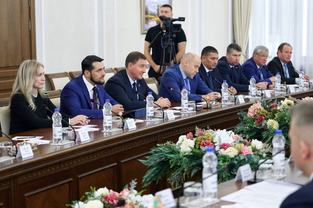 Александр Прокопьев: Состоялась встреча кабинета министров Республики Беларусь и официальной делегации Республики Алтай Александр Прокопьев: Состоялась встреча кабинета министров Республики Беларусь и официальной делегации Республики Алтай