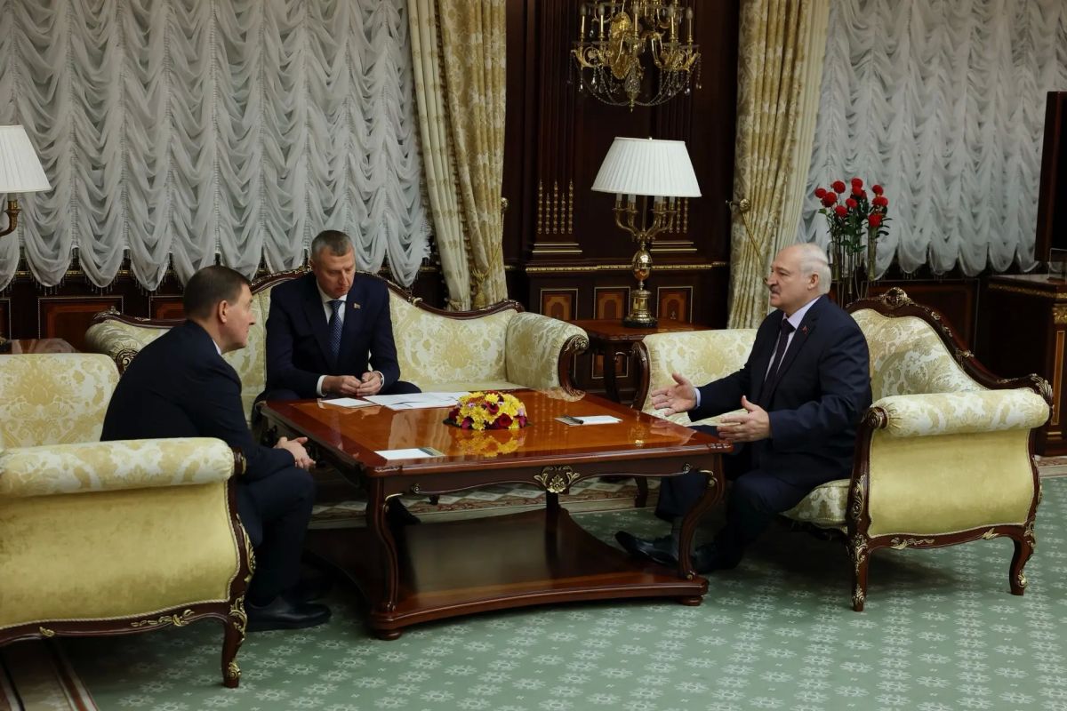 Андрей Турчак: Провели рабочую встречу с Президентом Республики Беларусь Александром Лукашенко Андрей Турчак: Провели рабочую встречу с Президентом Республики Беларусь Александром Лукашенко
