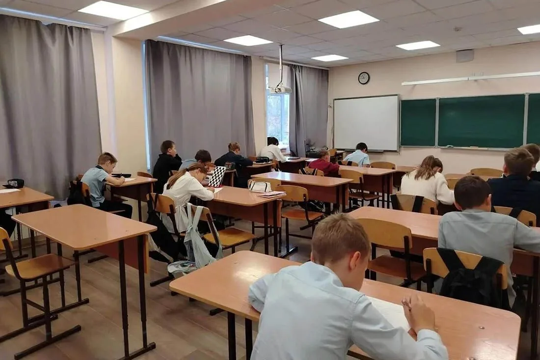 Более 14 тыс. человек приняли участие в школьном этапе всероссийской олимпиады
