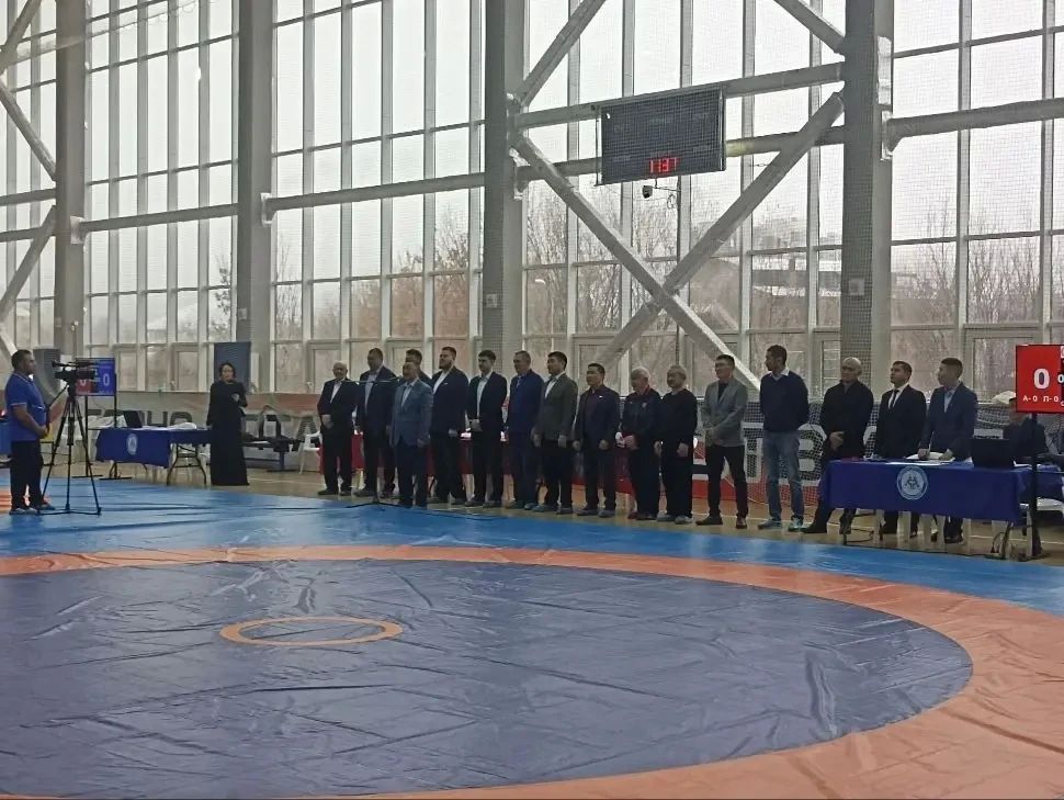 Прямо сейчас: XVI юбилейный турнир по самбо «Учитель»: дань уважения наставникам Республики Алтай Прямо сейчас: XVI юбилейный турнир по самбо «Учитель»: дань уважения наставникам Республики Алтай