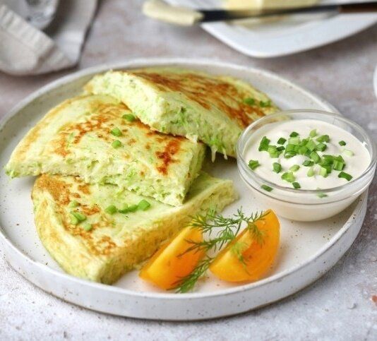 Кабачковый омлет: легкое и полезное решение для завтрака