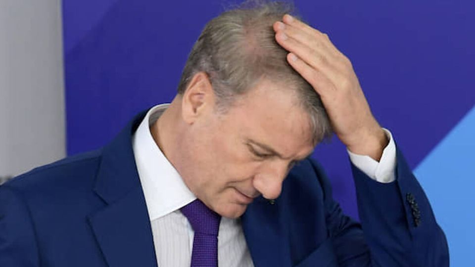 Сбер теряет доверие: почему вкладчики массово покидают банк