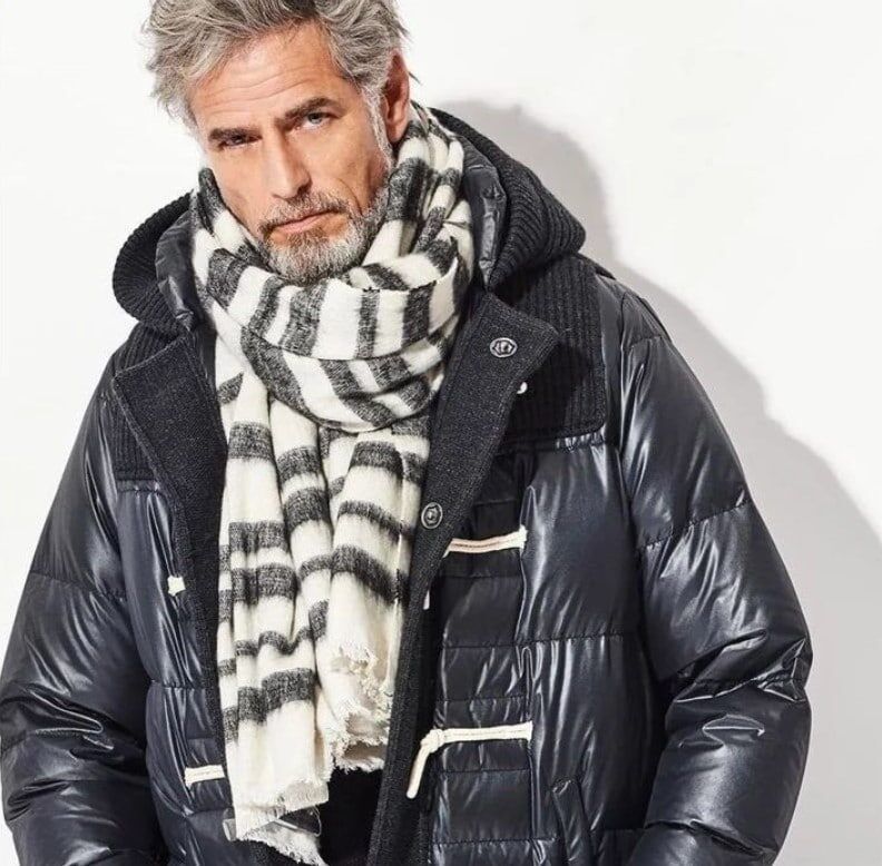 Поклонение смелым мужчинам нашего времени